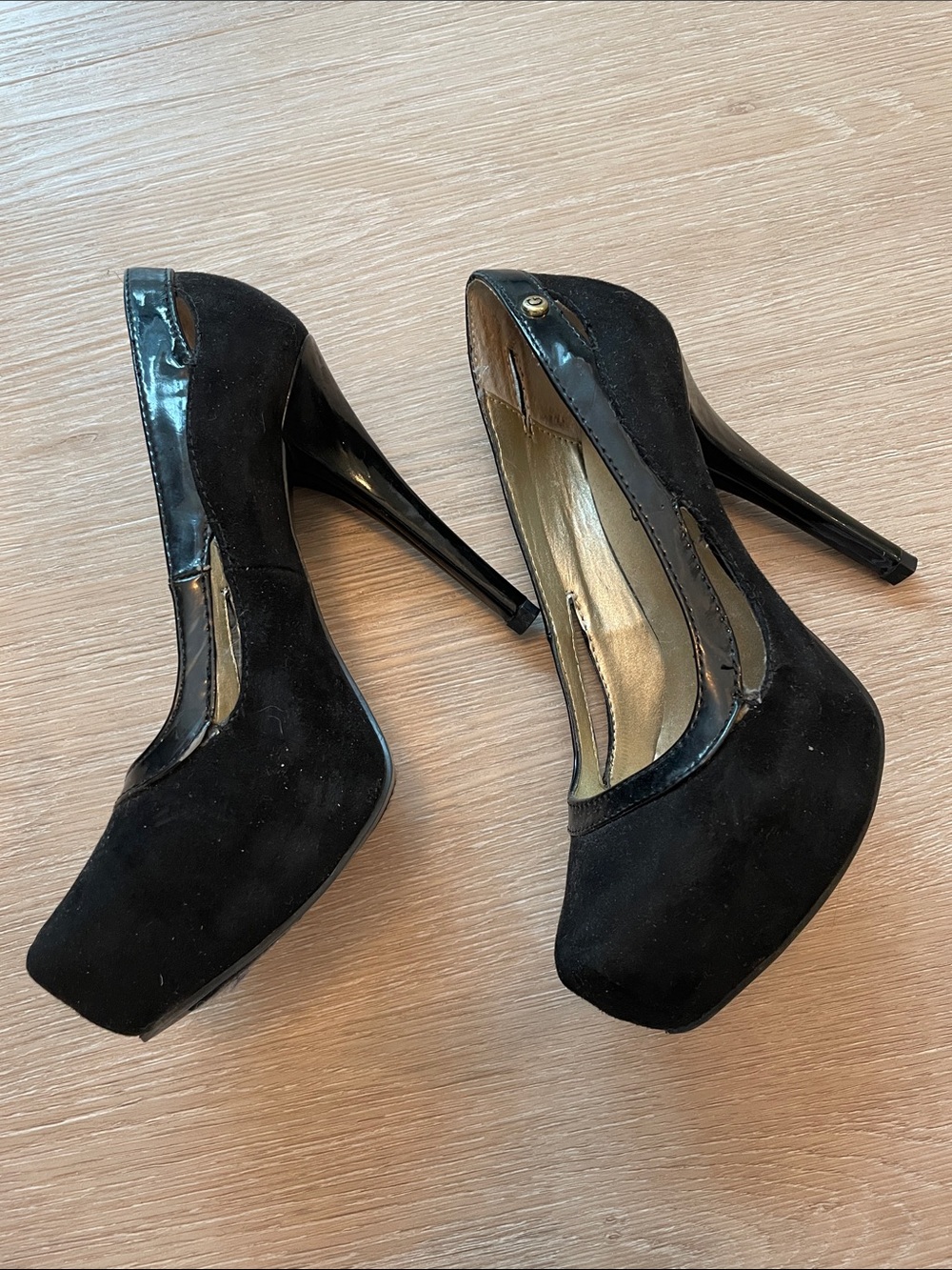 GUESS Black Suede and Patent Trim High Heel Pumps - Picture 4 of 8